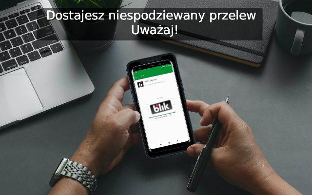 Telefon-w-reku-z-aplikacja